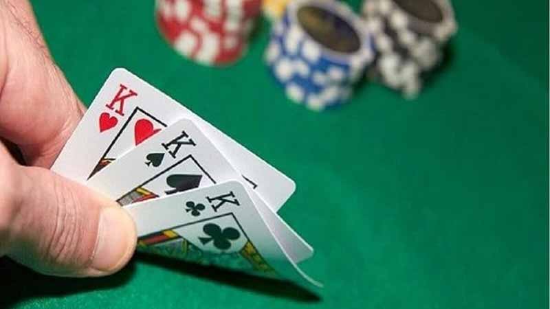 Hướng dẫn các bước tham gia chiến bàn cược Liêng Sunwin